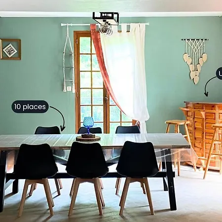 Сasa de vacaciones Prés De Luchon, Maison Moderne