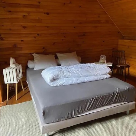 Feriehus Pres De Luchon, Maison Moderne