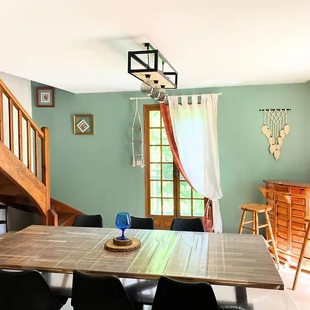Vakantiehuis Pres De Luchon, Maison Moderne