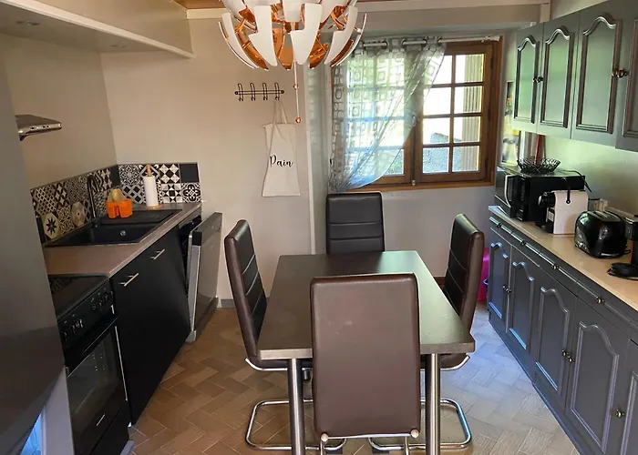 Pres De Luchon, Maison Moderne Holiday home